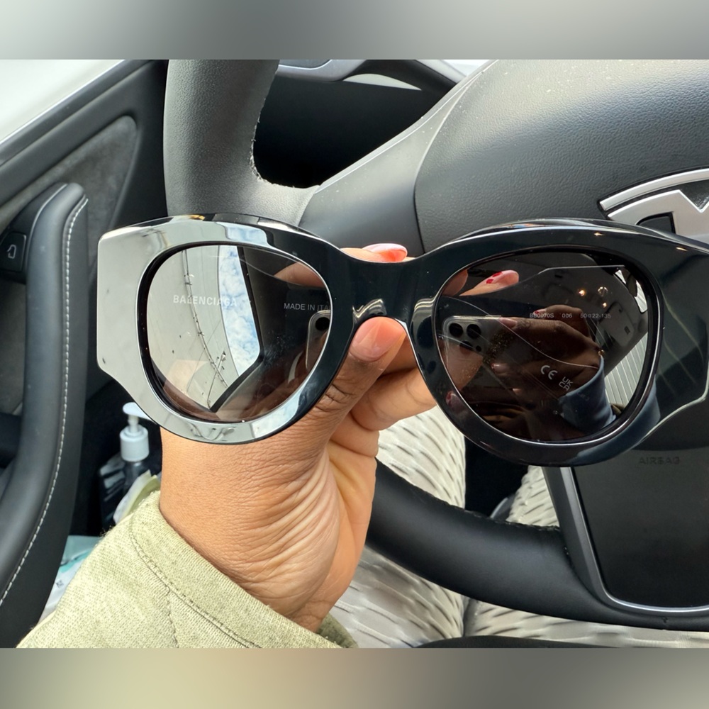 BALENCIAGA
50MM Oval Sunglasses